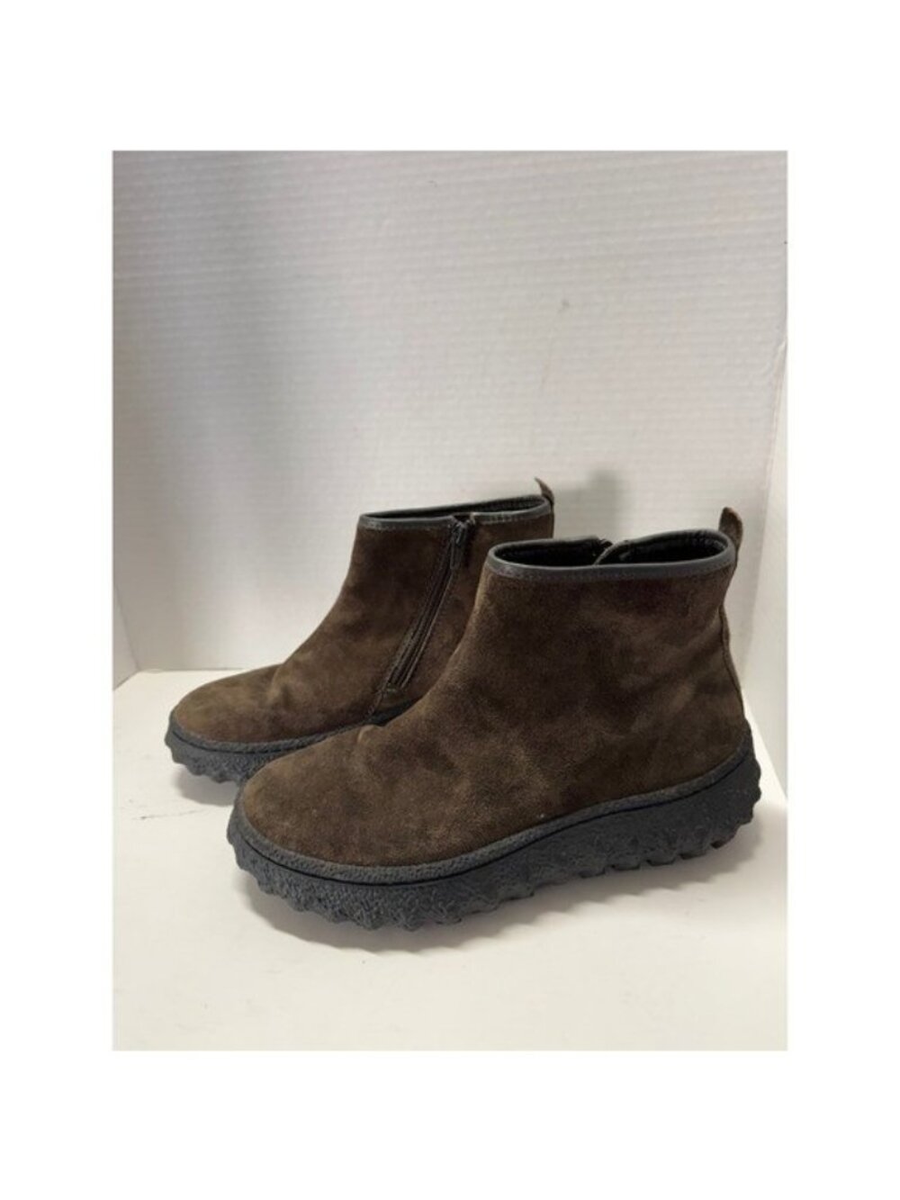 Camper Ground Dark Brown Suede Michelin Sole Ankle Boots K400460-006 Size 38 7.5